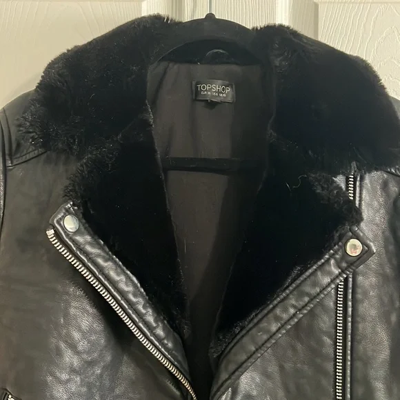 Black Topshop Faux Fur Biker Jacket - Picture 2 of 4